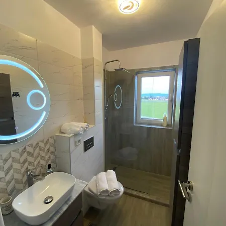 Apartamento Sunrise Palais Braşov Exterior foto